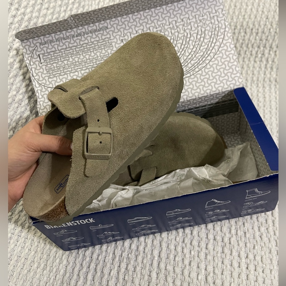 Birkenstock Bostons in the color ‘Khaki’. Size 037 in Narrow ( size 6 women’s)